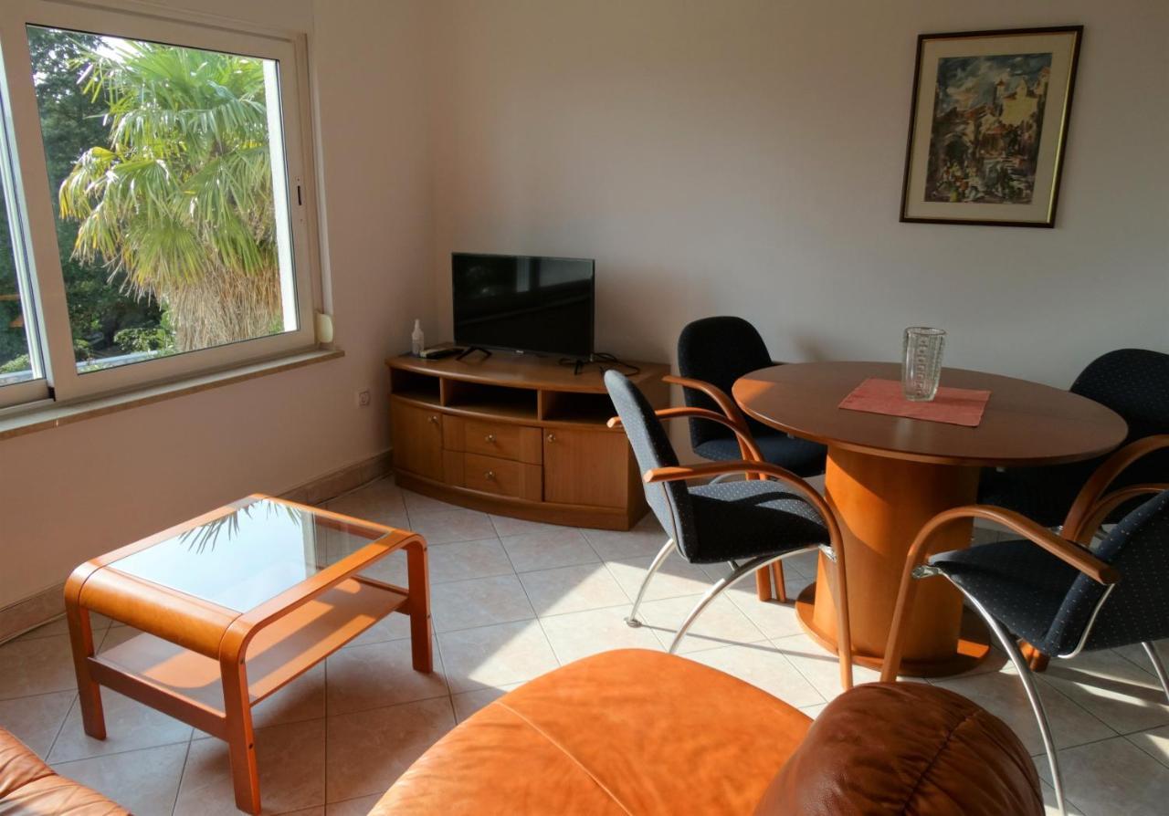 30214 - Zulich Apartment Crikvenica